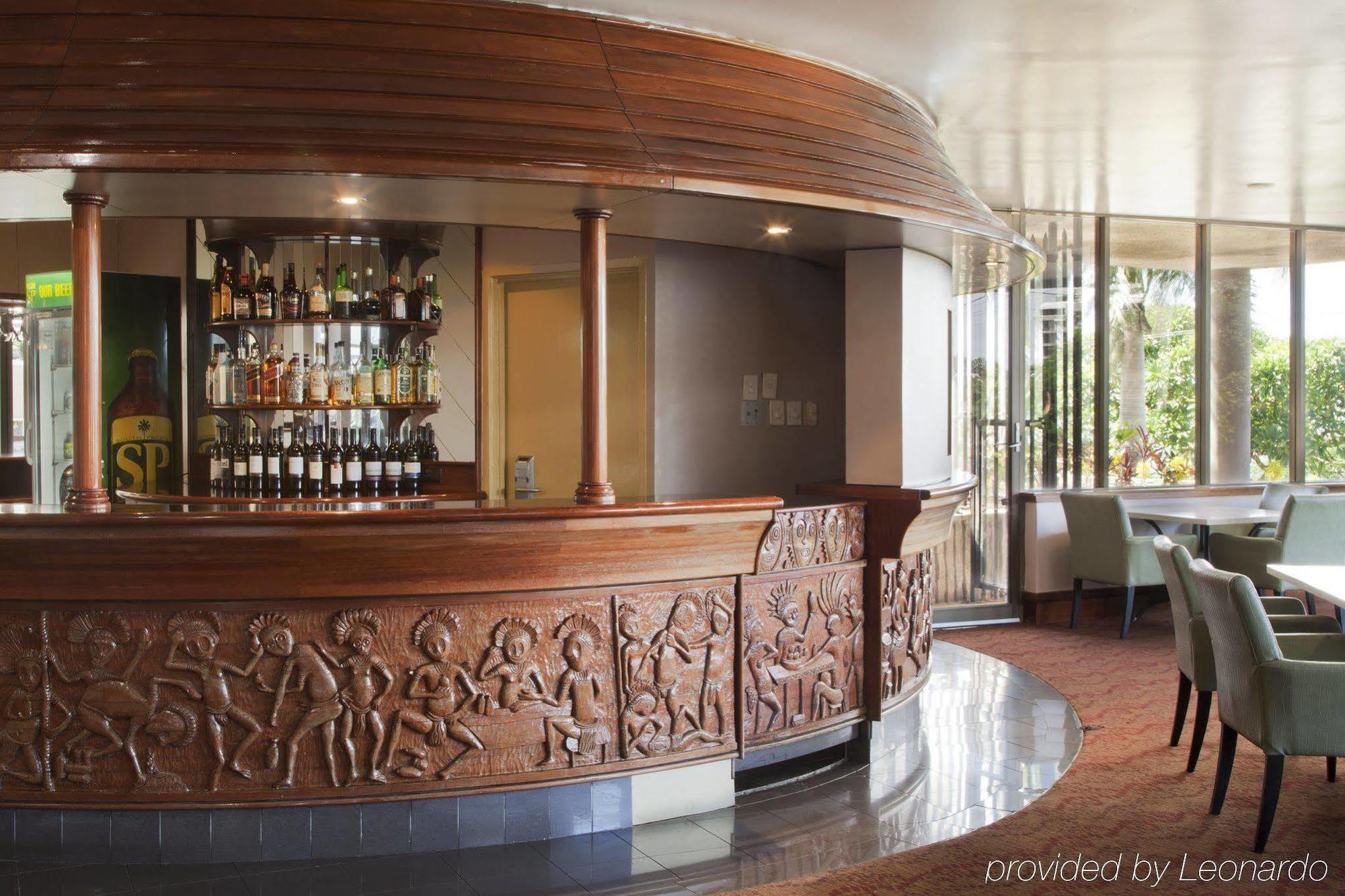 Crown Hotel Порт Морсби Екстериор снимка