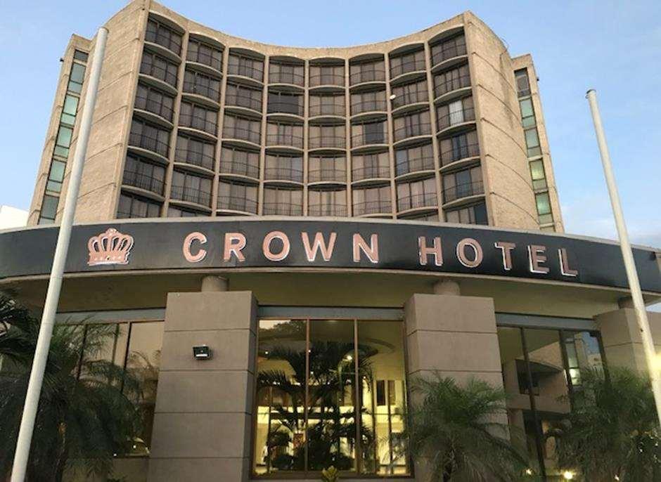 Crown Hotel Порт Морсби Екстериор снимка